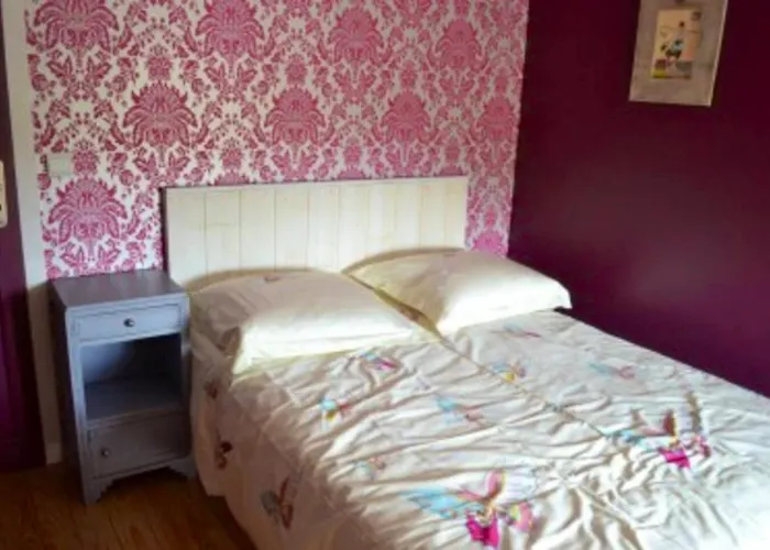 Accueillante A Avec Piscine Privee Saint-Vincent-Rive-dʼOlt