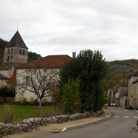 Accueillante A Avec Piscine Privee Saint-Vincent-Rive-d'Olt